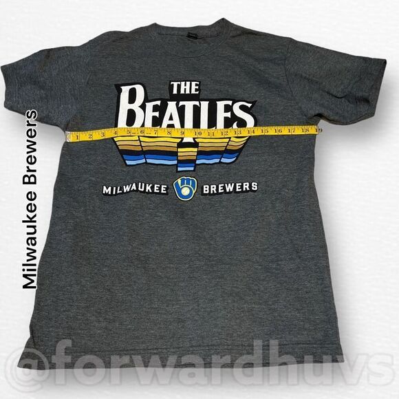 Milwaukee Brewers & The Beatles Unisex T-shirt  Size Medium - Picture 7 of 11